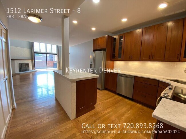 Foto del edificio - Charming 3BD, 3BA Downtown Townhouse with ...