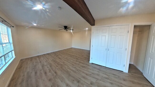 Building Photo - 6514 Spring Manor St