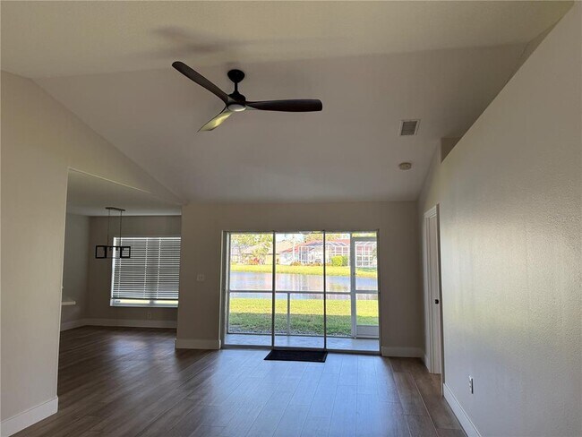 Foto del edificio - 3709 62nd Ave E