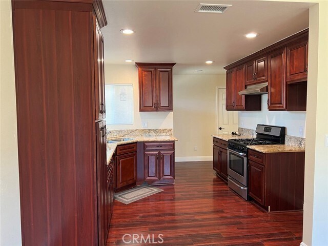 Foto del edificio - 4692 Fairhope Dr