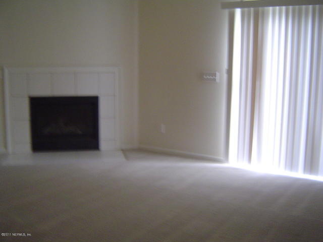 Building Photo - 11273 Silver Key Dr
