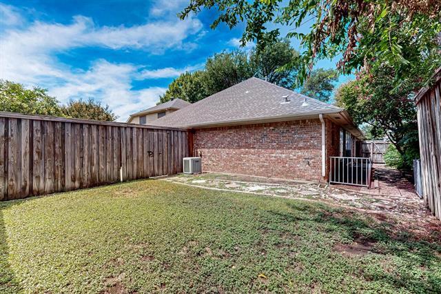 Building Photo - 18932 Westwood Pl