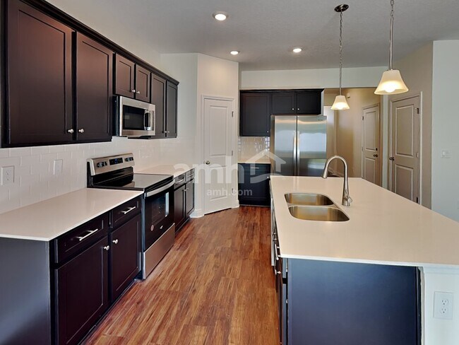 Building Photo - 2708 Ponds Trl