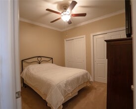 Building Photo - 90 E Market St