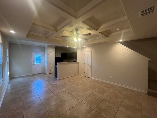 Building Photo - 7014 Micayla Cove #104, San Antonio, TX. 7...