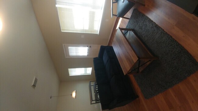 Foto del edificio - 3512 Canfield St