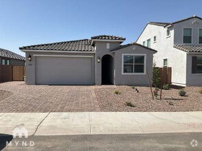 Building Photo - 4051 E Ghost Flower Ln