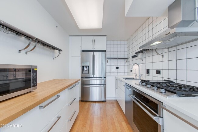 Foto del edificio - 4808 N 24th St