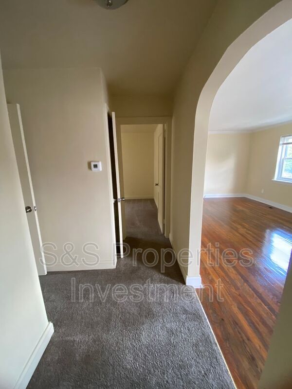 Building Photo - 52A Thomas Street
