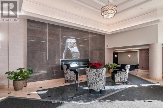 Photo du bâtiment - 9017 Leslie St