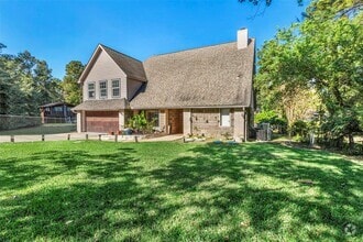 Building Photo - 13392 Southshore Dr