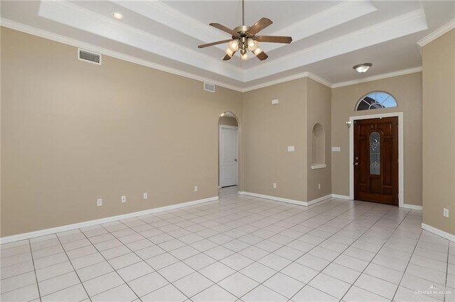 Foto del edificio - 904 W Douglas Dr