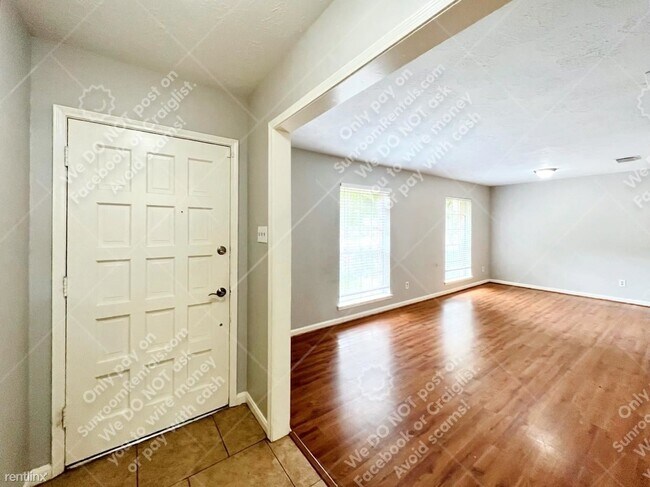 Building Photo - 3 br, 2 bath House - 5019 Shilo Dr