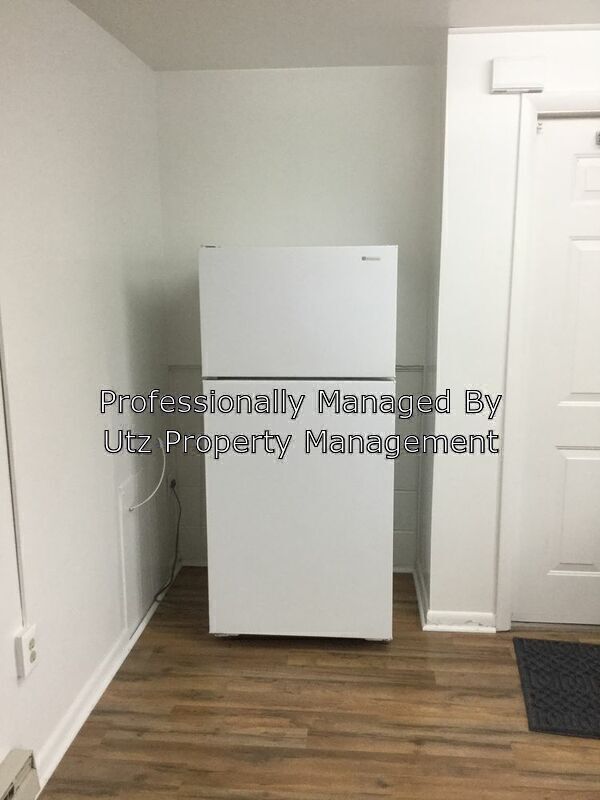 Building Photo - Two Bedroom Apartment Tucked Away off Rt 140