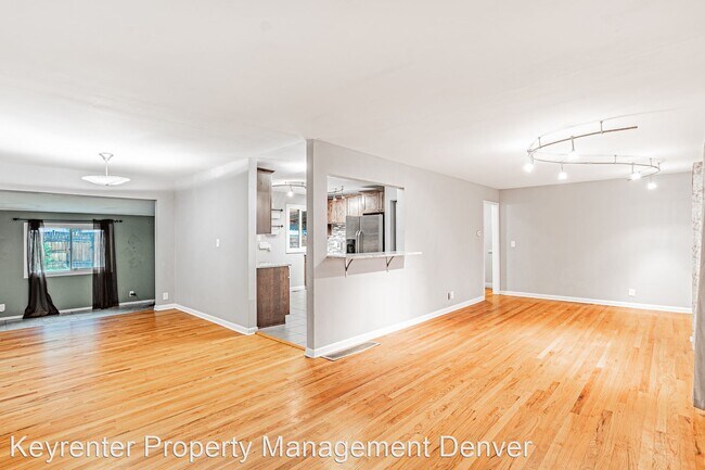 Building Photo - 2 br, 1 bath House - 2525 South Linley Court