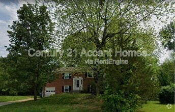 Building Photo - 3903 Hillview Ct