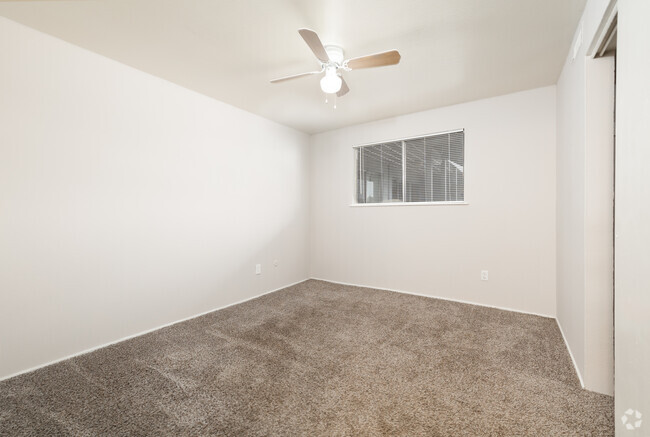 2HAB, 1BA - 875 ft² - Foothills West Apartments