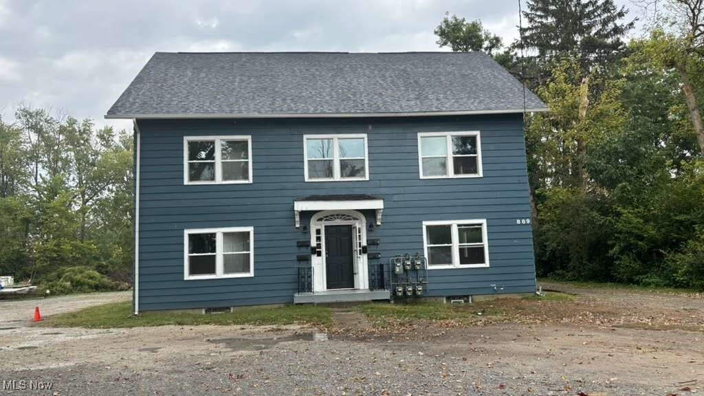 Primary Photo - 889 Rombach Ave
