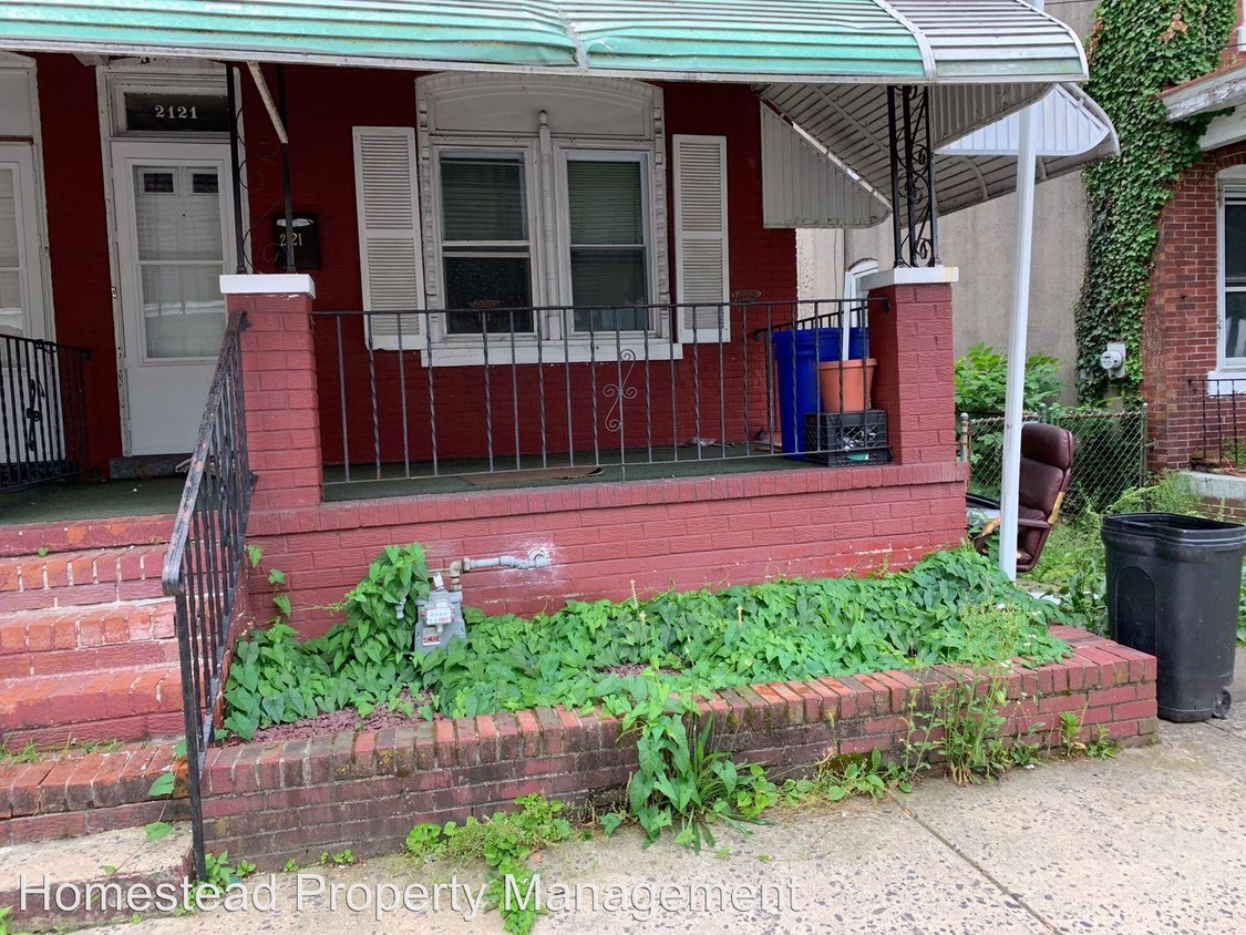 Primary Photo - 3 br, 1 bath House - 2121 W 4th Street