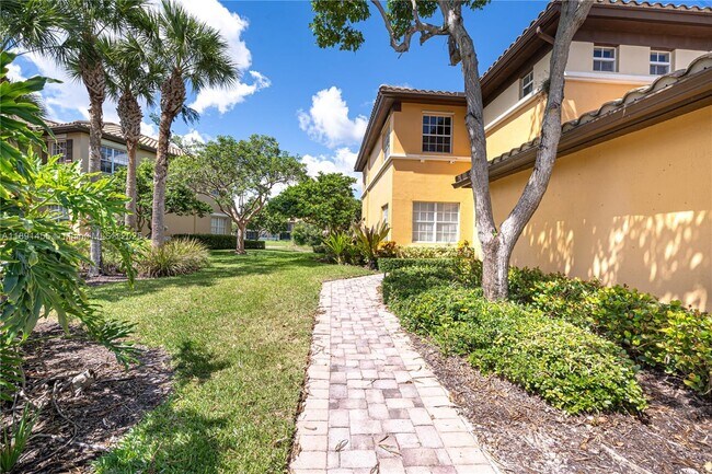 Foto del edificio - 8231 NW 127th Ln