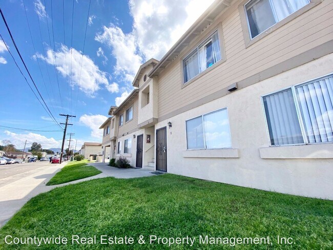 Foto del edificio - 681-681 Chamberlain Ave