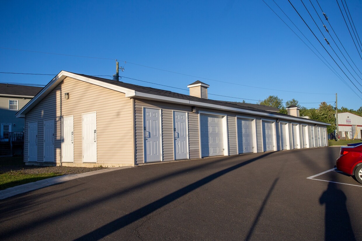 Building Photo - 115 Reynolds St