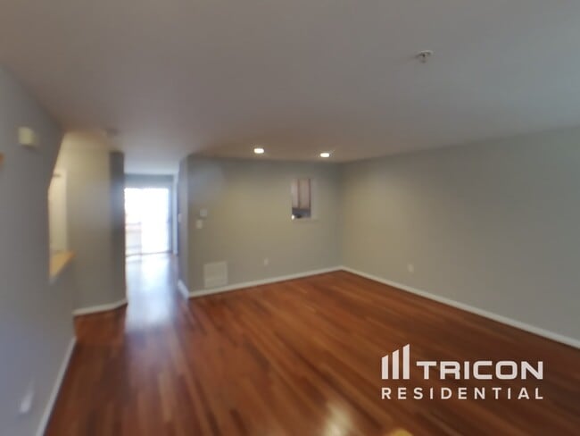 Building Photo - 6502 Fable Ct