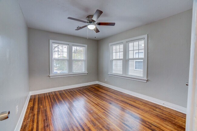 Foto del edificio - North Denver Avenue - 1629/1631