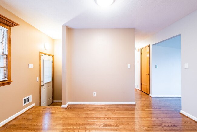 Foto del edificio - 3BR/2.5BA Home For Rent