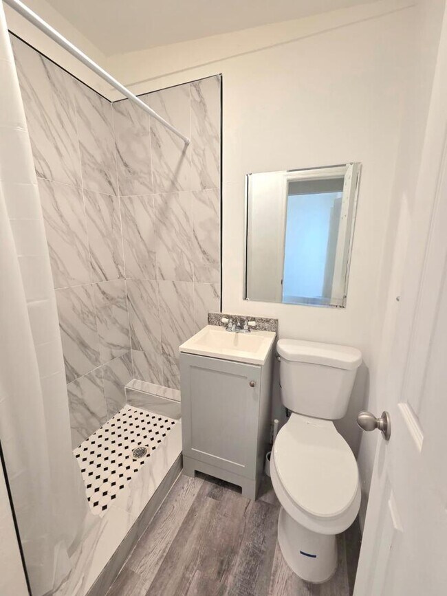 Foto del edificio - 2289 Dallas St