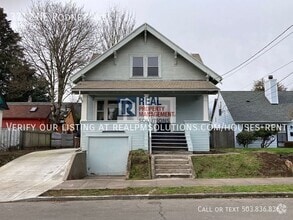 Building Photo - 3717 NE Rodney Ave