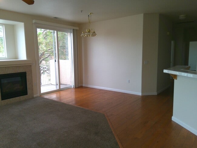 Building Photo - 3 Bedroom Fairways Condo in Wingfield Springs