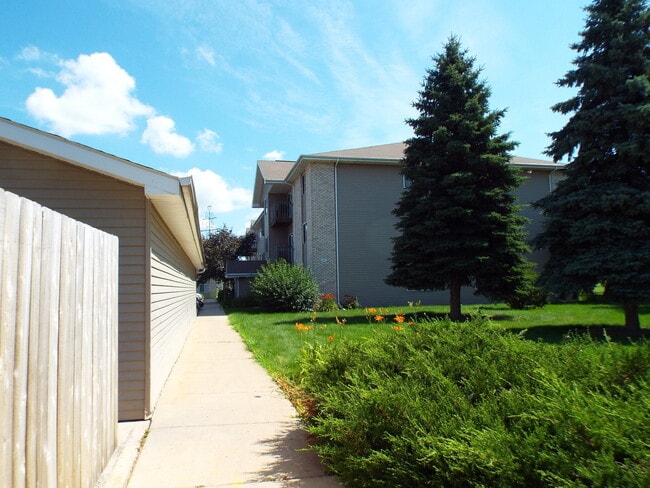Interior Photo - Fox Valley Meadows Apartments