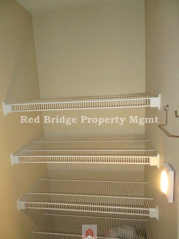 Building Photo - 15058 NW Central Dr