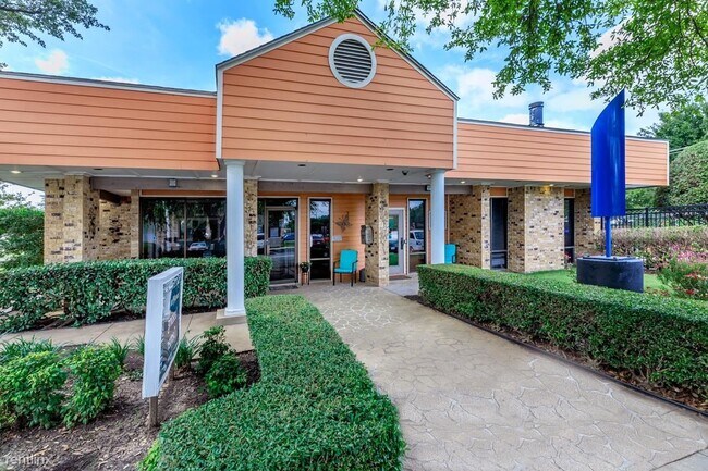 Foto del edificio - 1 br, 1 bath Condo - 1301 Park Place Blvd ...