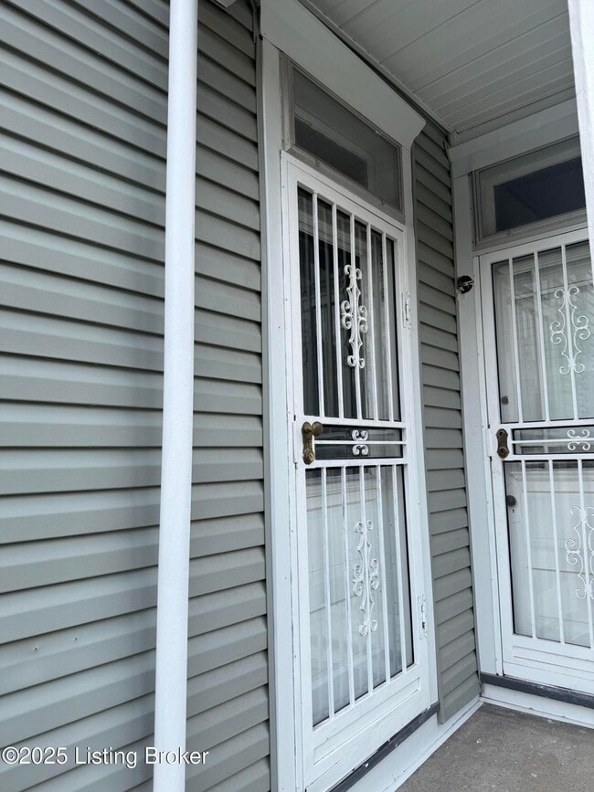 Foto del edificio - 1529 Christy Ave