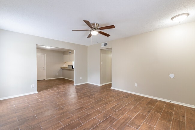 Foto del edificio - 3869 Winwood Dr