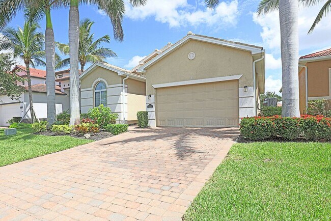 Foto del edificio - Banyan Way - AVAILABLE NOW