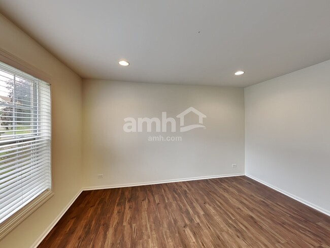 Foto del edificio - 1483 Farmstead Lane