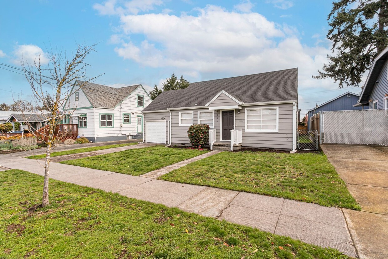 Primary Photo - Charming 2 Bedroom Bungalow in North Portland