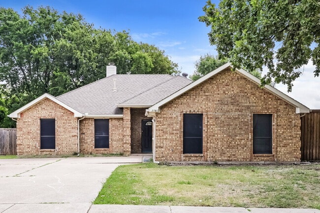 Building Photo - 2101 Garner Cir