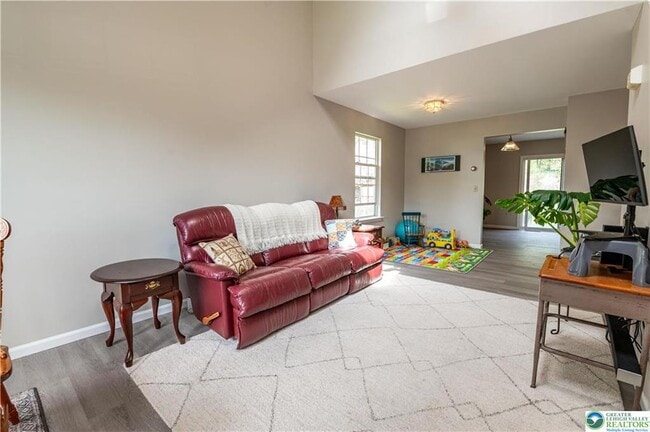 Foto del edificio - 2717 Tamlynn Ln