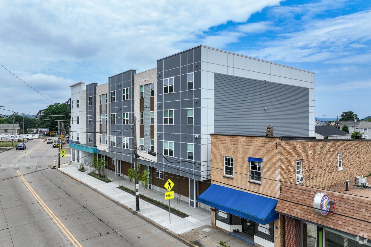 Building Photo - Monaca Lofts