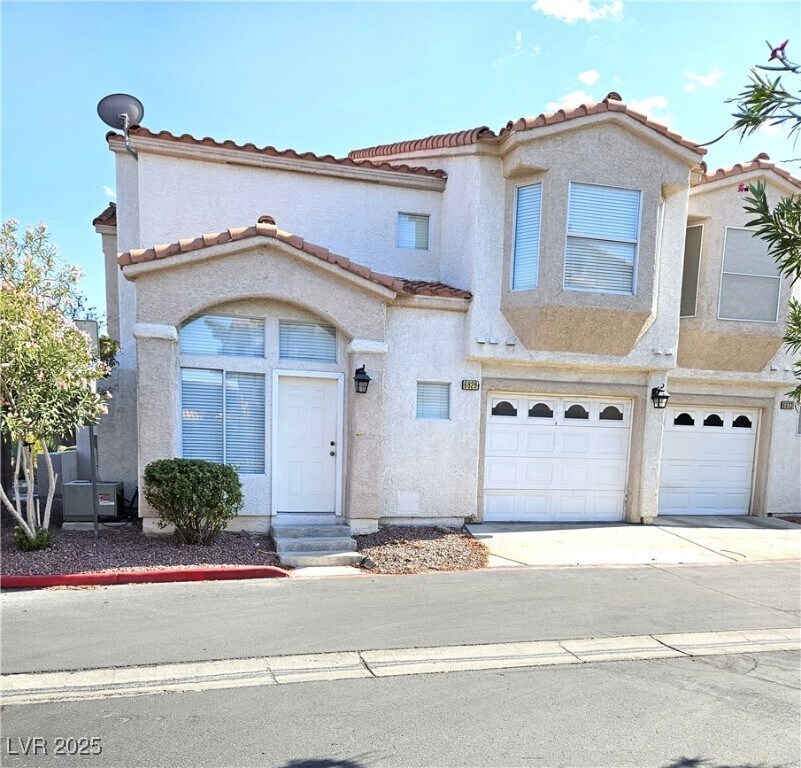 Foto principal - 6929 Oyster Shell Dr