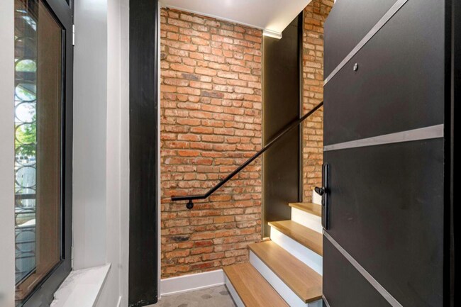 Photo - 746 Morton St NW Apartment