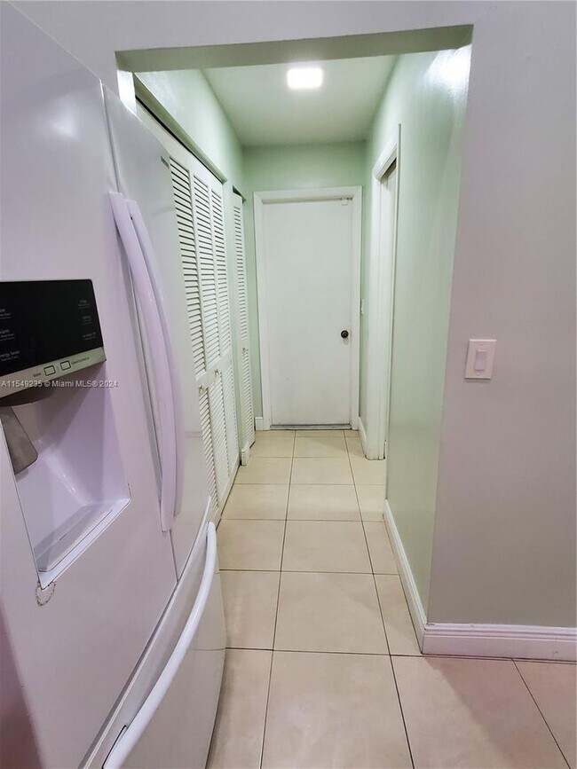 Foto del edificio - 3110 Tarpon Drive, Miramar, FL 33023