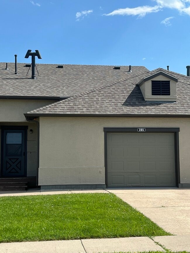 Building Photo - 285 Dunn Ct