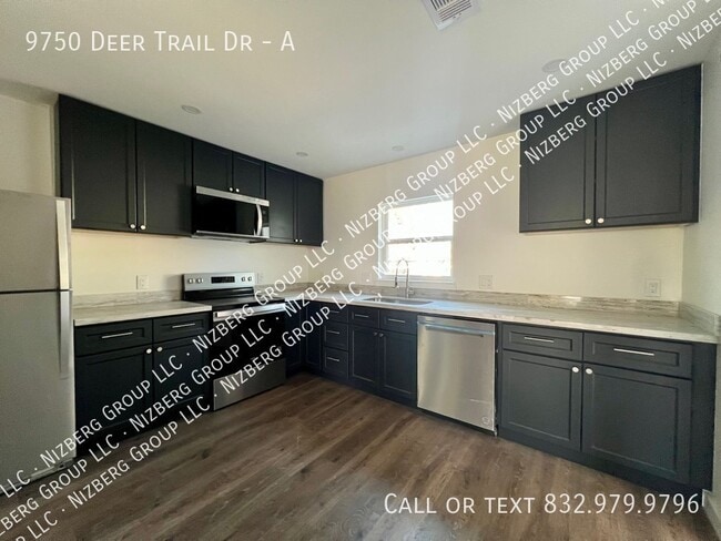 Foto del edificio - 9750 Deer Trail Dr