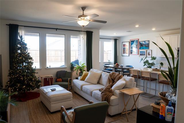 Foto del edificio - 3305 Kaufman Ct