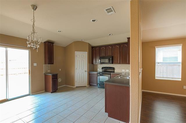 Foto del edificio - 590 Arthur Dr